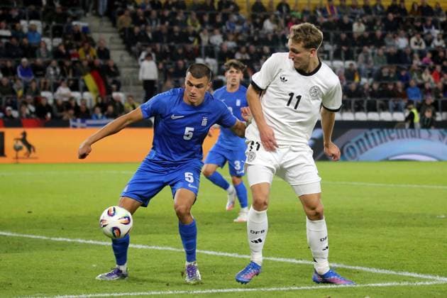 10 10 2025, xmohx, Football U 21 European Championship Qualification, Germany Greece v l Christos Alexiou Greece U21 Nelson Weiper German National Football Team DFB U21 duel, action, action, battle for the ball DFL DFB REGULATIONS PROHIBIT ANY USE OF PHOTOGRAPHS as IMAGE SEQUENCES and or QUASI VIDEO Jena