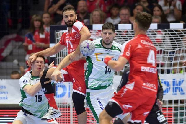 Mohamed Amine Darmoul MT Melsungen 71 M , Marko Mamic SC DHfK Leipzig 14 , Nikolaj Enderleit MT Melsungen 4 , Adam Loenn SC DHfK Leipzig 15 L , GER, MT Melsungen SC DHfK Leipzig, Handball, 1 Bundesliga, Matchday 8, Season 2025 2026, 10 10 2025, GER, MT Melsungen SC DHfK Leipzig, Handball, 1 Bundesliga, Matchday 8, Season 2025 2026, 10 10 2025 Kassel Copyright: xEibner-Pressefotox xRolandxSippex EP_RSL