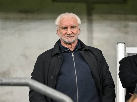Rudi Völler Looks on during the FIFA World Cup, WM, Weltmeisterschaft, Fussball 2026 qualifier match between Germany and Luxembourg at PreZero-Arena on October 10, 2025 in Sinsheim, Germany. (Photo by Harry Langer DeFodi Images) Rudi Völler Looks on during the FIFA World Cup 2026 qualifier match between Germany and Luxembourg at PreZero Arena on October 10, 2025 in Sinsheim, Germany Photo by Harry Langer DeFodi Images