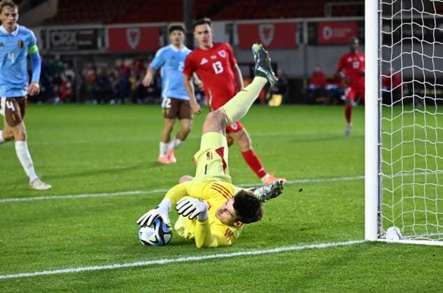 10th October 2025; Rodney Parade, Newport, Wales; Under 21 Euros Qualifying Football, Wales versus Belgium; Mike Penders of Belgium dives to save the ball close to his goal line  AledxHopkins