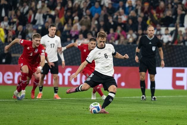 Goal for 2 0 by Joshua Kimmich, Germany 06 , Penalty, Penalty kick GER, Germany vs Luxembourg, Football, Men, World Cup Qualification Europe, Matchday 7, Season 2025 2026, 10 10 2025, GER, Germany vs Luxembourg, Football, Men, World Cup Qualification Europe, Matchday 7, Season 2025 2026, 10 10 2025 Sinsheim Copyright: xEibner-Pressefoto WolfgangxFrankx EP_WFK