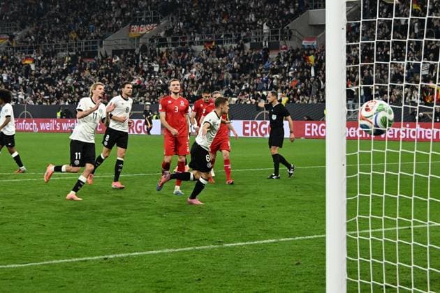 10 10 2025, xsltx, football world cup qualification 2026, Germany Luxembourg v l Joshua Kimmich German national football team DFB Torschuetze, scores the goal, Treffer, scores the goal 2 0 Elfmeter DFL DFB REGULATIONS PROHIBIT ANY USE OF PHOTOGRAPHS as IMAGE SEQUENCES and or QUASI VIDEO Sinsheim