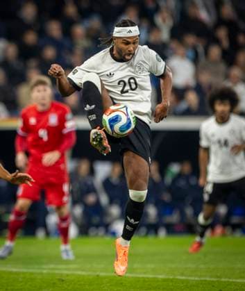 Sinsheim, Germany 10th Oct 2025 Serge Gnabry DFB Germany Luxembourg Germany Luxembourg 10 10 2025