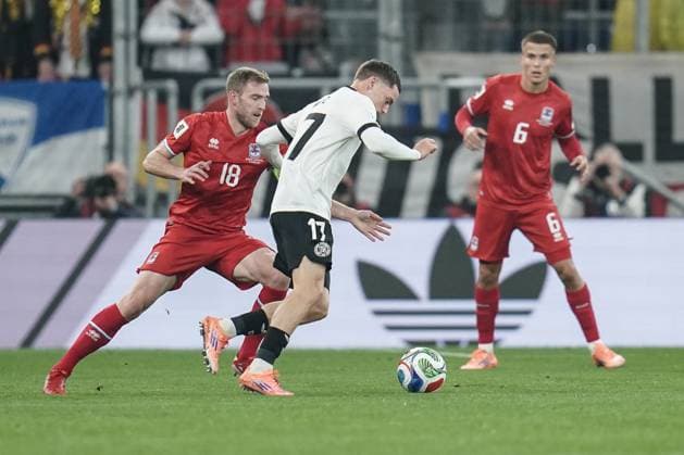 Soccer World Cup Qualification 2025 2026 10 10 2025, Soccer international match, international match, World Cup Qualification, 2025 2026, Group A, Germany, Sinsheim, PreZero Arena, Sinsheim, Germany D Luxembourg LUX vl Laurent Jans Luxembourg, Luxembourg, FLF 18 Florian Wirtz Germany DEU, DFB, 17