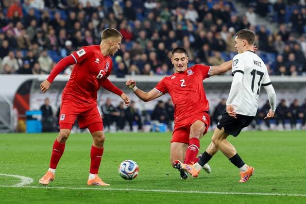 in duel, action, with Tomas Moreira 6 Luxembourg , Seid Korac 2 Luxembourg , Florian Wirtz 17 Germany , Germany vs. Luxembourg, Soccer, World Cup Qualification, 10 10 2025 Sinsheim Baden Wuerttemberg Germany Copyright: xkolbert-press ChristianxKolbertx