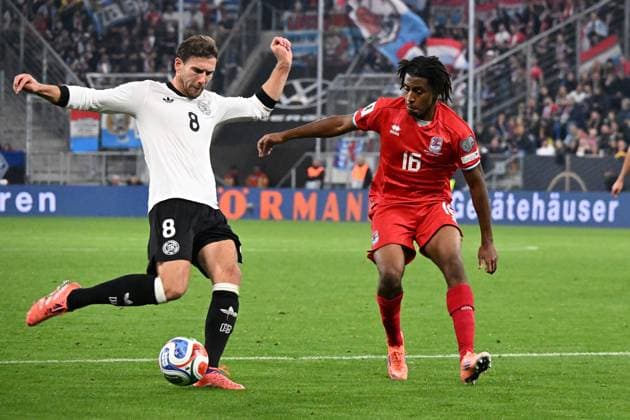 10 10 2025, xsltx, Football World Cup Qualification 2026, Germany Luxembourg v l Leon Goretzka German National Football Team DFB Leandro Barreiro Luxembourg duel, action, action, battle for the ball DFL DFB REGULATIONS PROHIBIT ANY USE OF PHOTOGRAPHS as IMAGE SEQUENCES and or QUASI VIDEO Sinsheim
