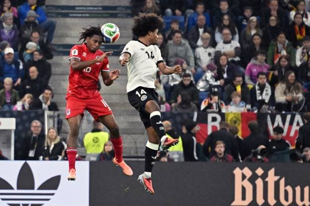10 10 2025, xsltx, Football World Cup Qualification 2026, Germany Luxembourg v l Leandro Barreiro Luxembourg Karim Adeyemi German National Football Team DFB Zweikampf, Aktion, action, battle for the ball DFL DFB REGULATIONS PROHIBIT ANY USE OF PHOTOGRAPHS as IMAGE SEQUENCES and or QUASI VIDEO Sinsheim