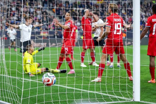 10 10 2025, Football, International match, Germany Luxembourg, UEFA World Cup Qualification, 2025 2026, Group A, PreZero Arena in Sinsheim Goal celebration after the 4-0 goal by scorer Joshua Kimmich GER 06 Symbolic image of the ball hits the net DFB regulations prohibit any use of photographs as image sequences and or quasi video Baden Württemberg Germany
