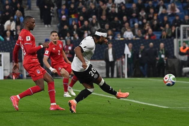 10 10 2025, xjrdrx, Football World Cup Qualification 2026, Germany Luxembourg v l Serge Gnabry German National Football Team DFB Torschuetze, erzielt das Tor, Treffer, scores the goal 3 0 DFL DFB REGULATIONS PROHIBIT ANY USE OF PHOTOGRAPHS as IMAGE SEQUENCES and or QUASI VIDEO Sinsheim