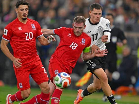 10 10 2025, Football World Cup Qualification Europe 2025 26, Matchday 7, Germany Luxembourg, in the PreZero Arena Sinsheim v l Eldin Dzogovic Luxembourg , Laurent Jans Luxembourg v Florian Wirtz Germany