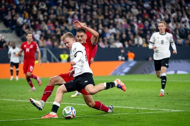 Jonathan Burkardt Germany, 19 on the ball in a duel, GER, Germany vs Luxembourg, Football, Men, World Cup Qualification Europe, Matchday 7, Season 2025 2026, 10 10 2025 GER, Germany vs Luxembourg, Football, Men, World Cup Qualification Europe, Matchday 7, Season 2025 2026, 10 10 2025 Sinsheim Copyright: xEibner-Pressefoto Memmlerx EP_MMR