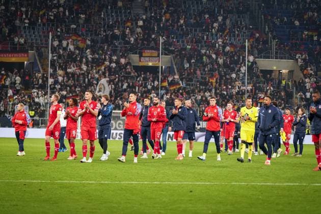 Soccer FIFA World Cup Qualification Europe 2025 26, 7 Matchday Germany vs. Luxembourg PreZero Arena Sinsheim Team Luxembourg on their way to the visiting fans Sinsheim Baden Württemberg Germany after the final whistle Copyright: xJOERANxSTEINSIEKx