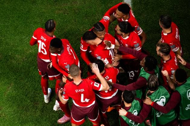 251010 Granit Xhaka of Switzerland celebrates with team mates after 0 1 during the FIFA World Cup Qualifier football match between Sweden and Switzerland on October 10, 2025 in Stockholm Photo Emma Wallskog BILDBYRAN COP 320 JM0740 bbeng fotboll football soccer fotball vm kval kval fifa world cup qualifier qualifier qualification sverige sweden sverige a schweiz switzerland jubel  Copyright: EMMAxWALLSKOG BB251010EW031
