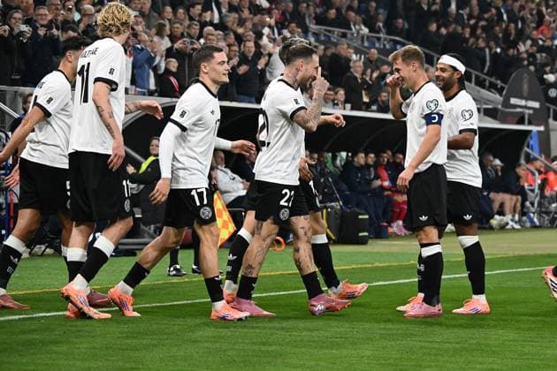 10 10 2025, xsltx, Football World Cup Qualification 2026, Germany Luxembourg v l Goal celebration after the goal to celebrate the goal celebrate 1 0 by David Raum German National Football Team DFB DFL DFB REGULATIONS PROHIBIT ANY USE OF PHOTOGRAPHS as IMAGE SEQUENCES and or QUASI VIDEO Sinsheim