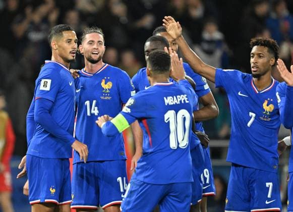 France v Azerbaijan - FIFA World Cup, WM, Weltmeisterschaft, Fussball 2026 Qualifying PARIS, FRANCE - OCTOBER 10: Adrien Rabiot (2nd L) of France celebrates with team mates after scoring during the FIFA World Cup 2026 Qualifying Group D match between France and Azerbaijan at Parc des Princes stadium in Paris, France on October 10, 2025. Mustafa Yalcin Anadolu Paris France. Editorial use only. Please get in touch for any other usage.  Copyright: x2025xAnadoluxMustafaxYalcinx