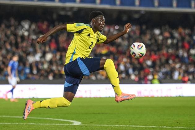 CALCIO - UEFA Campionato Europeo - Qualifying - Italy U21, U 21 vs Sweden U21 Genesis Antwi (Sweden) in action during Qualifying - Italy U21 vs Sweden U21, UEFA European Football Championship in Cesena, Italy, October 10 2025 Cesena Italy  Copyright: xIPAxSport ABACAx