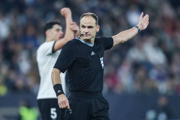 Soccer World Cup Qualification Germany Luxembourg on 10 10 2025 at the PreZero Arena in Sinsheim Referee Nenad Minakovic Serbia DFB regulations prohibit any use of photographs as image sequences and or quasi video xJRx