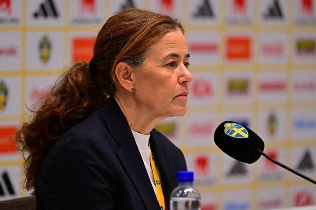 Strawberry Arena, Solna, Sweden, Oct 10th 2025: Swedish press office Petra Thoren at the press conference, PK, Pressekonferenz after the FIFA World Cup, WM, Weltmeisterschaft, Fussball Qualifiers game on October 10th 2025 between Sweden and Switzerland at Strawberry Arena in Solna, Sweden (Peter Sonander SPP) Copyright: xPeterxSonander SPPx Sportspressphoto_SPR40825