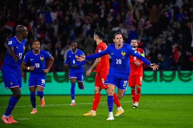 FOOTBALL : France vs Azerbaidjan - Paris - 10 10 2025 Florian Thauvin ( 20 - France ) celebrates after scoring during the European Qualifying round match between France and Azerbaijan at Parc des Princes on October 10, 2025 in Paris, France. ( Photo by Federico Pestellini PsnewZ ) - Parc des PrincesFrance  Copyright: xFedericoxPestellinix