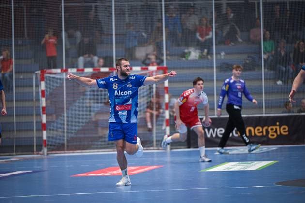 Germany, Handball, 2 Bundesliga, Matchday 7, 2025 2026, TuSEM Essen vs TV Großwallstadt, 10 10 2025, Sporthalle Am Hallo, Essen, Germany, Florian Eisenträger TV Großwallstadt, 8 celebrates his goal Copyright: xMarkusxVerwimpx
