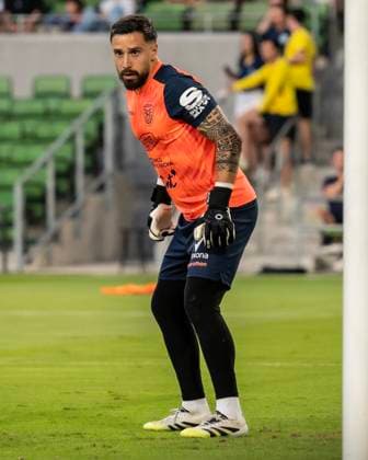 Oct 10, 2025. Hernan Galindez (1) of the Ecuador Soccer Team warms up before the game vs the US MenÃ¢â‚¬â ¢s Soccer Team in action vs Ecuador at Q2 stadium in Austin Texas. CSM Austin USA - ZUMAc04_ 20251010_zma_c04_004 Copyright: xRobertxBackmanx