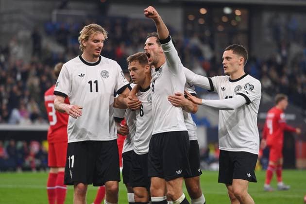 Goal celebration from left Nick WOLTEMADE GER ,Goal scorer Joshua KIMMICH GER ,Leon GORETZKA GER ,Florian WIRTZ GER after scoring the 2 0 goal, cheering,joy,enthusiasm,action soccer international match, World Cup qualification group A matchday 07 Germany GER Luxembourg LU 4 0 on 10 10 2025, PreZero Arena Sinsheim