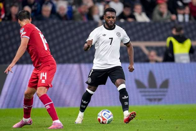 v li Eric Veiga Luxembourg, 14 , Ridle Baku Germany, 7 , Action, Action, Game scene, 10 10 2025, Sinsheim Germany , Soccer, World Cup Qualification, Germany Luxembourg, THE EVENT REGULATIONS PROHIBIT ANY USE OF PHOTOGRAPHS AS IMAGE SEQUENCES AND OR QUASI VIDEOS xozx