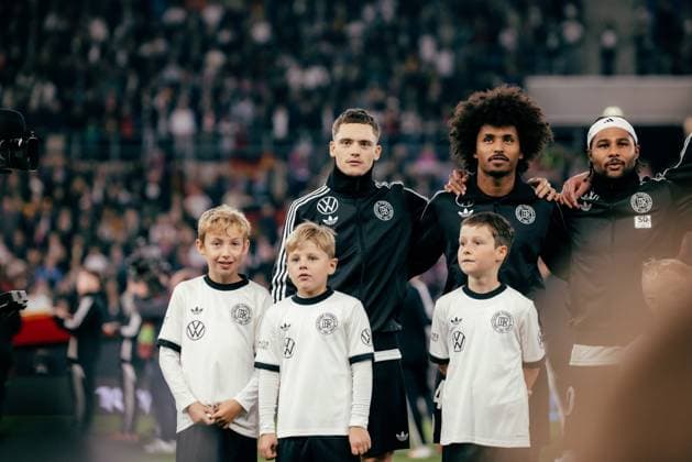 Sinsheim, Germany, October 10th 2025 Florian Wirtz ( 17 - Germany), Nadiem Amiri ( 10 - Germany), Serge Gnabry ( 20 - Germany) at the line up before the game during the UEFA European Qualifiers match between Germany vs. Luxemburg at PreZero Arena, in Sinsheim, Germany. (Gabor Baumgarten SPP) Copyright: xGaborxBaumgartenx xSPPx Sportspressphoto_SPR40955