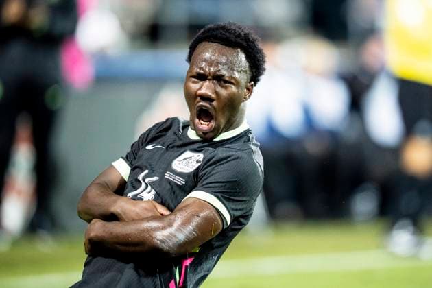 October 10, 2025, Montreal, Pq, CANADA: Australia s Nestory Irankunda (14) celebrates after scoring during second half International Friendly, Länderspiel, Nationalmannschaft soccer action against Canada, in Montreal, on Friday, October 10, 2025. Canada News - October 10, 2025 - ZUMAc35_ 20251010_zaf_c35_090 Copyright: xChristopherxKatsarovx