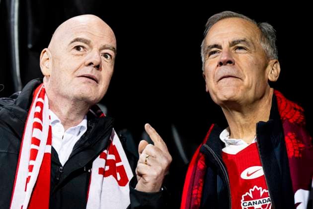 October 10, 2025, Montreal, Pq, CANADA: FIFA President Gianni Infantino (left) and Prime Minister Mark Carney watch second half International Friendly, Länderspiel, Nationalmannschaft soccer action between Canada and Australia, in Montreal, on Friday, October 10, 2025. Canada News - October 10, 2025 - ZUMAc35_ 20251010_zaf_c35_125 Copyright: xChristopherxKatsarovx