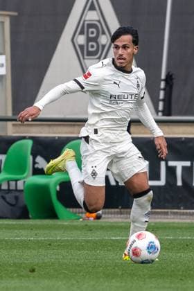 10 10 2025, Football friendly, Borussia Moenchengladbach SC Preussen Muenster, Season 2025 2026, Foal pitch at Borussia Park in Moenchengladbach Can Armando Guener Borussia Moenchengladbach, 49 on the ball Photo Kirchner Media Thomas Haesler Copyright: xKirchner-Media ThomasxHaeslerx