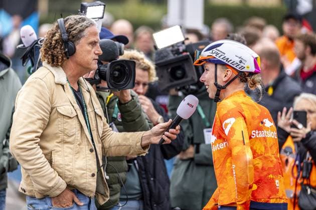 BEEK - Cyclist Lorena Wiebes before the start of the World Gravel Championships. This is the first time the championships have been held in the Netherlands. ANP MARCEL VAN HOORN xVIxANPxSportx xxANPxIVx 538915511 originalFilename: 538915511.jpg