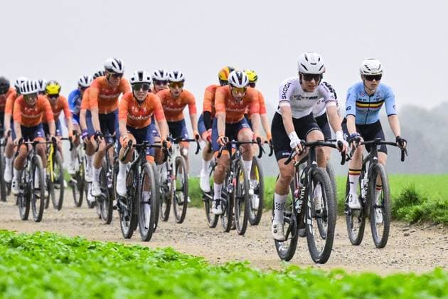 Dutch Shirin Van Anrooij and Belgian Marthe Truyen pictured in action during the women elite race at the UCI World Gravel Championships, Saturday 11 October 2025, in Maastricht, The Netherlands. DIRKxWAEM  x136522259x