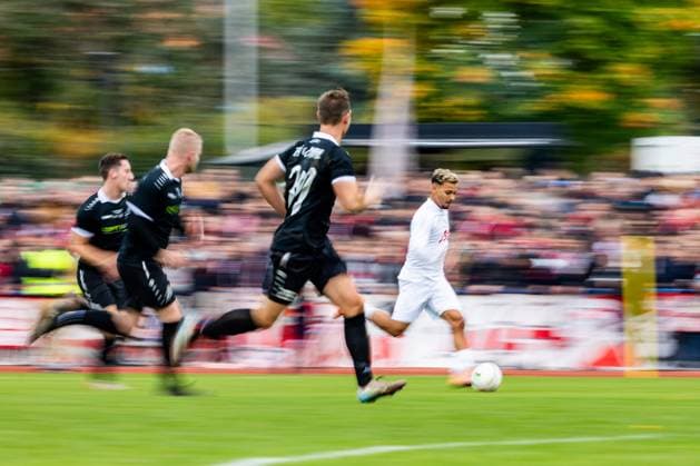11 10 2025, GER, Soccer, Men, Season 2025 2026, Thuringia Cup Round of 16, FSV 06 Ohratal FC Rot Weiss Erfurt Sejdo Durakov FC Rot Weiss Erfurt 99885 Ohrdruf Sportplatz Rasenplatz Stadio Thüringen Germany