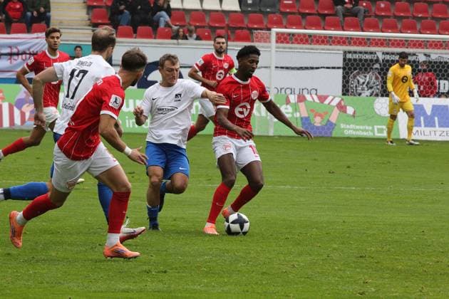 11 10 2025 xmgoodx Offenbach am Main, Sparda Bank Hessen Stadion Stadion Bieberer Berg Regionalliga Saison 2025 2026 Kickers Offenbach OFC TSV Schott Mainz Boubacar Barry 10, OFC and Valdrin Mustafa 9, OFC vs Daniel Bohl and Alexander Luigi Rimoldi Schott