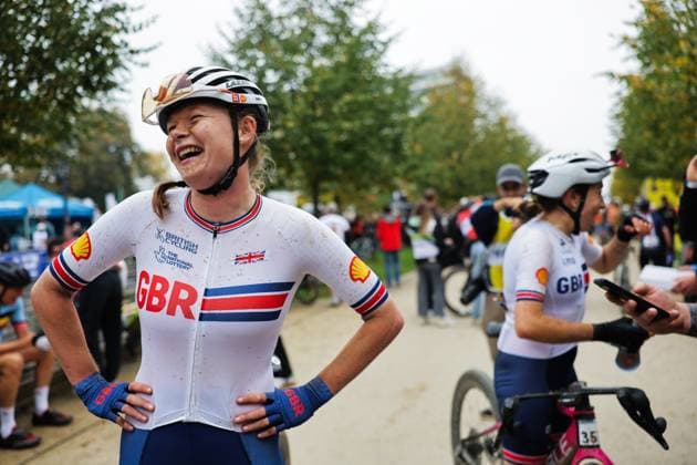 2025 UCI Gravel World Championships Picture by Alex Whitehead SWpix.com - 11 10 2025 - Cycling - 2025 UCI Gravel World Championships, Zuid-Limburg, Netherlands - Women Elite Race - Great Britain Copyright: x xSWpix.comx(t axPhotographyxHubxLtd)xAlexxWhitehead SWpix.comx SWP-3030-9242