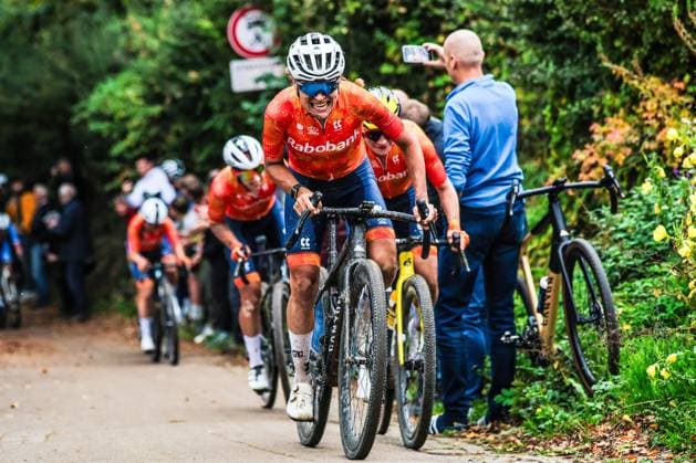 Dutch Yara Kastelijn pictured in action during the women elite race at the UCI World Gravel Championships, Saturday 11 October 2025, in Maastricht, The Netherlands. POOLxALEXxWHITEHEAD  x136530232x