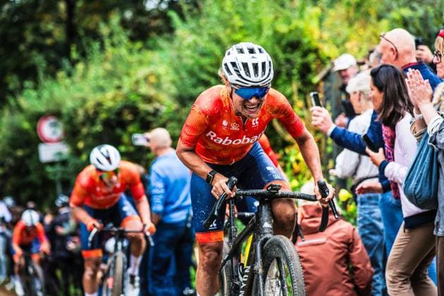 Dutch Yara Kastelijn pictured in action during the women elite race at the UCI World Gravel Championships, Saturday 11 October 2025, in Maastricht, The Netherlands. POOLxALEXxWHITEHEAD  x136530233x
