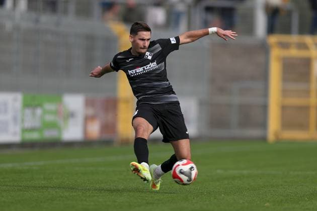 11 10 2025, xjcx, Men, Soccer, Season 2025 2026, Regionalliga Bayern, 13 Matchday SV Viktoria Aschaffenburg FV Illertissen Milos Cocic 8, FV Illertissen Aschaffenburg Stadion am Schoenbusch Bayern Germany