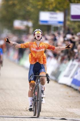 MAASTRICHT Cyclist Lorena Wiebes wins the World Gravel Championships. This is the first time the championships have been held in the Netherlands. ANP MARCEL VAN HOORN xVIxANPxSportx xxANPxIVx 538926712 originalFilename: 538926712.jpg