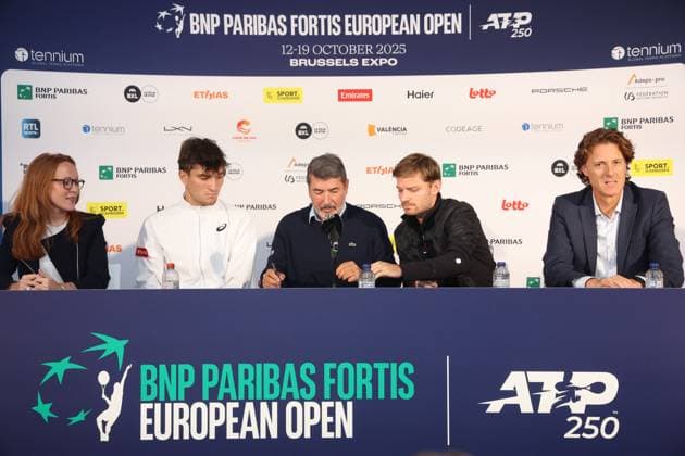Belgian Raphael Collignon, Referee, Belgian David Goffin and European Open tournament director Dick Norman pictured during the draw ahead of the European Open ATP, Tennis Herren tennis tournament at the ING Arena Brussels Expo in Brussels, on Saturday 11 October 2025. The European Open will be played from 12 to 19 October 2025. VIRGINIExLEFOUR  x136534669x