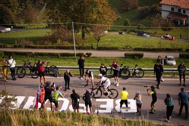 POGACAR Tadej in Passo Ganda during the 119th edition of the Il Lombardia, Tour of Lombardy cycling race, a 241 km one day race from Como to Bergamo on October 11, 2025, Italy.  Copyright: xMarcoxAlpozzi LaPressex
