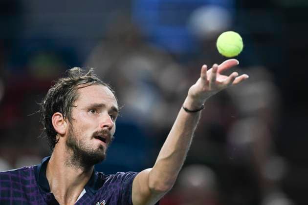 (251011) -- SHANGHAI, Oct. 11, 2025 -- Daniil Medvedev serves during the men s singles semifinal between Arthur Rinderknech of France and Daniil Medvedev of Russia at the ATP, Tennis Herren World Tour Shanghai Masters tennis tournament in Shanghai, east China, Oct. 11, 2025. ) (SP)CHINA-SHANGHAI-TENNIS-ATP TOUR-SHANGHAI MASTERS-MEN S SINGLES (CN) ChenxHaoming 