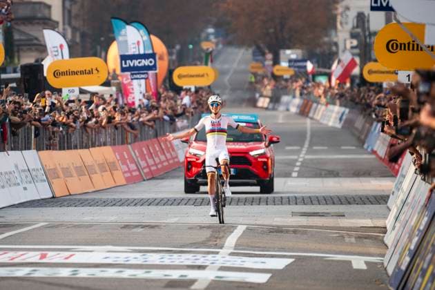 October 11, 2025, Bergamo, Turin, Italy: World champion Tadej Pogacar wins (UAE) wins Il Lombardia 2025 cycling Classic race for the fifth time in a row. Bergamo Italy - ZUMAm214 20251011_zip_m214_020 Copyright: xMatteoxSeccix