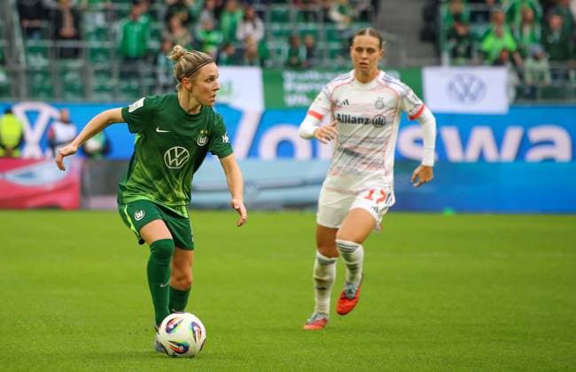 Germany Google Pixel Womens Bundesliga 2025 26, Matchday 6 VfL Wolfsburg vs Bayern Munich Volkswagen Arena Wolfsburg Copyright: xAymanxAlahmedx