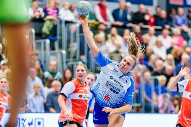 Angunn Gudmestad Sport Union Neckarsulm, 07 in goal throw GER, HSG Blomberg Lippe vs Sport Union Neckarsulm, Handball, 1 Bundesliga Women, Matchday 5, Season 2025 2026, 11 10 2025 GER, HSG Blomberg Lippe vs Sport Union Neckarsulm, Handball, 1 Bundesliga Women, Matchday 5, Season 2025 2026, 11 10 2025 Blomberg Copyright: xEibner-Pressefoto JanxRollingerx EP_JSK