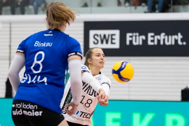 1. Volleyball Bundesliga Frauen: Schwarz-Weiss Erfurt vs. Binder Blaubären TSV Flacht; Erfurt; 11.10.2025 Alina Stäbler ( 18; Binder Blaubären TSV Flacht) 1. Volleyball Bundesliga Frauen: Schwarz-Weiss Erfurt vs. Binder Blaubären TSV Flacht; Riethsporthalle Erfurt; 11.10.2025 Copyright: xBEAUTIFULxSPORTS Duehringx