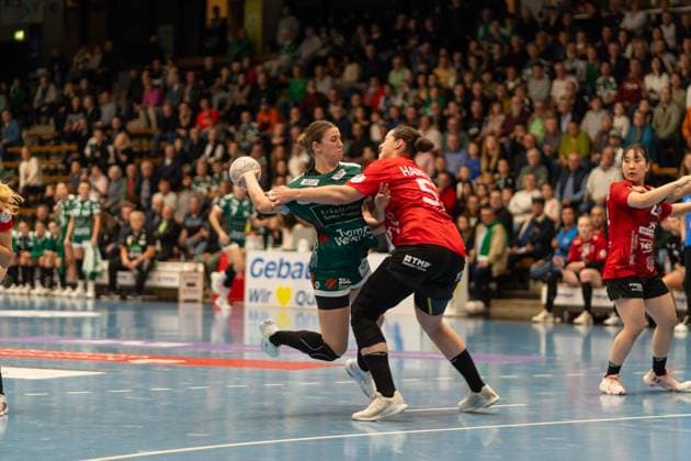 Lea Neubrander Frisch Auf Goeppingen, 81 , Frisch Auf Goeppingen Women vs Thueringer HC, Handball, Bundesliga, 05 Matchday, Season 2025 2026, 11 10 2025, Frisch Auf Goeppingen Women vs Thueringer HC, Handball, Bundesliga, 05 Matchday, Season 2025 2026, 11 10 2025 Goeppingen Copyright: xEibner-Pressefoto MaxxVogelx EP_MVL