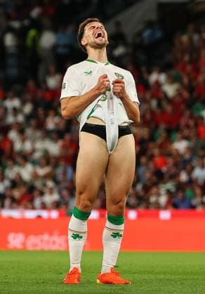 2026 FIFA World Cup, WM, Weltmeisterschaft, Fussball Qualifier Group F, Estadio Jose Alvalade, Lisbon, Portugal 11 10 2025 Portugal vs Republic of Ireland Ireland s Jayson Molumby Jayson Molumby 11 10 2025  Copyright: x INPHO RyanxByrnex RB2_4979