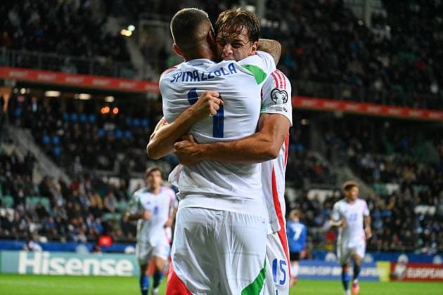 Pio Esposito (Italia) and Leonardo Spinazzola celebrates after the goal during Qualifiers - Estonia vs Italy, FIFA World Cup, WM, Weltmeisterschaft, Fussball match in Tallin, Estonia, October 11 2025  Copyright: xPasqualexGolia IPAxSportx xipa-agency.netx xx IPA_66441698 IPA_Agency_IPA66441698
